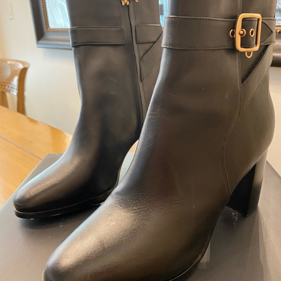 Coach Women’s Olivia Leather Black Ankle Boots New Size 9 *missing charms - Picture 11 of 16